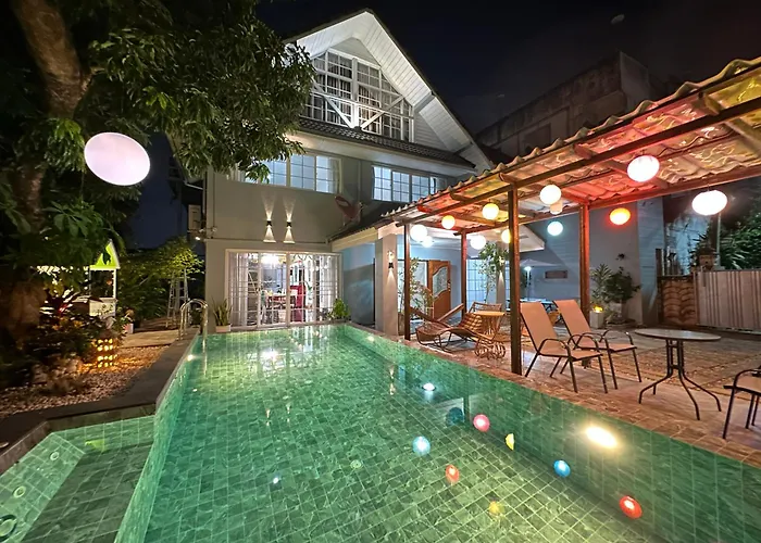 Comfy Boutique House